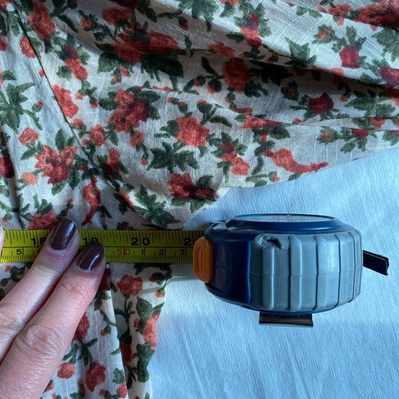 Free People Women’s Meant to Be Blouse Size M Floral Button Down Top Romantic - Picture 5 of 8